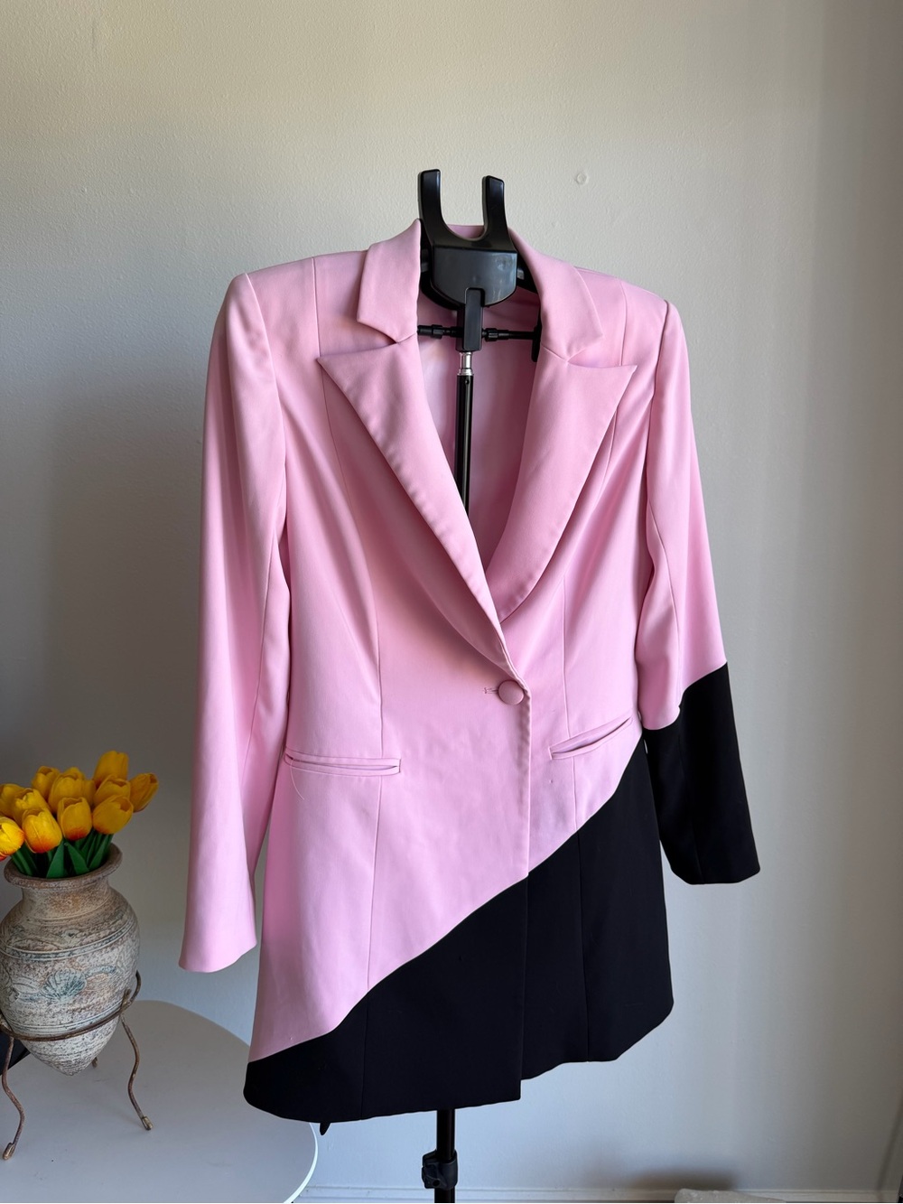 JAYGODFREY Pink and Black Diagonal Colorblock Blazer